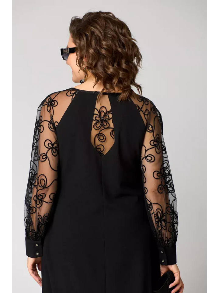 Nadia ~ Robe Élégante en Dentelle