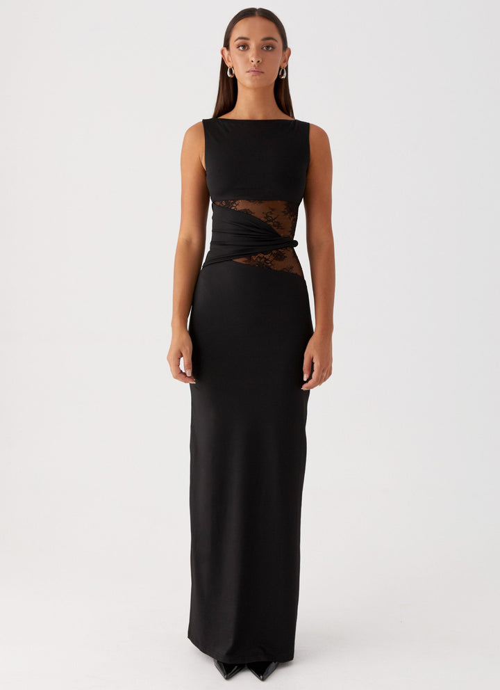 Leni | Robe maxi ajustée avec des découpes subtiles et un laçage
