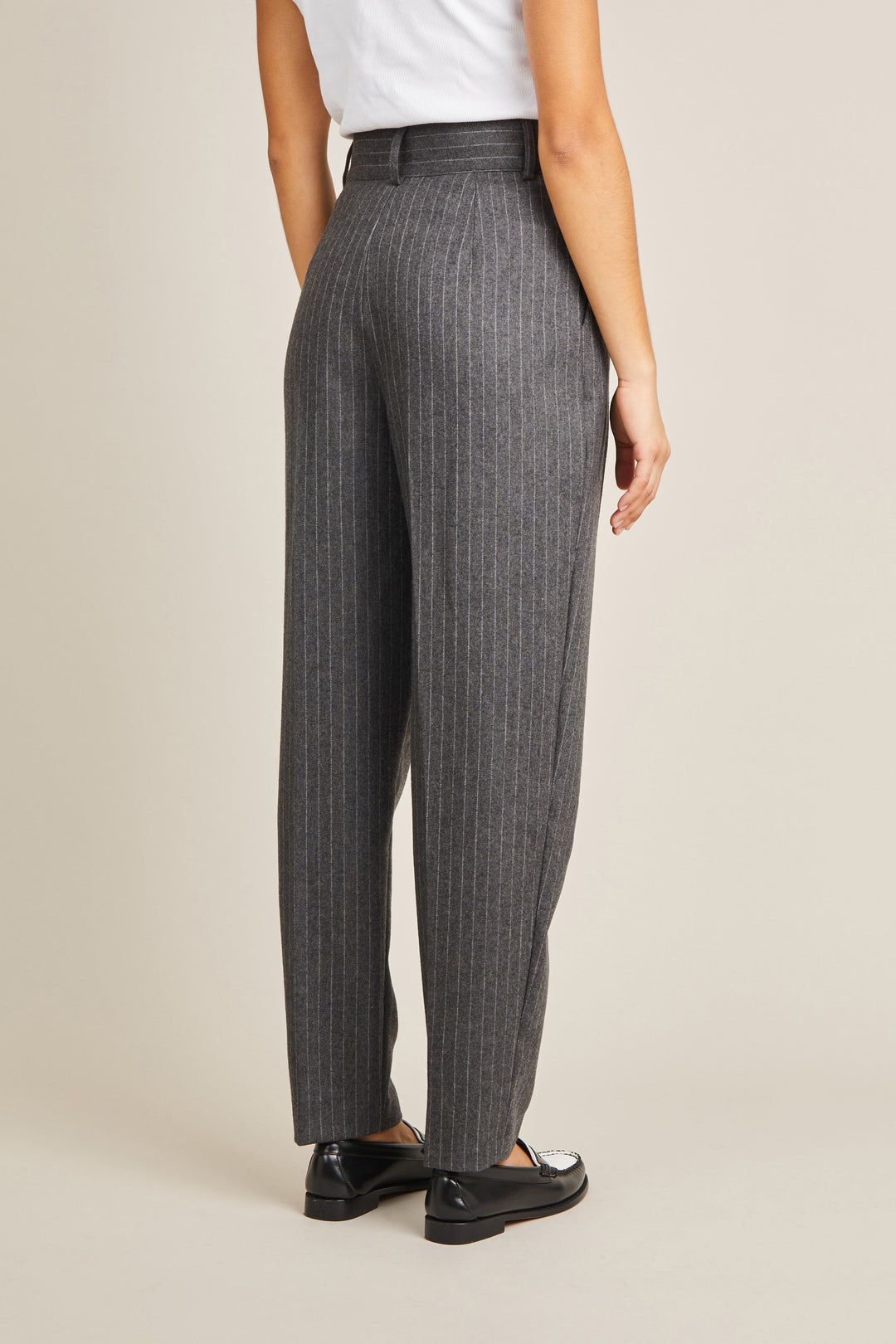 Flannel tailored pants in grey